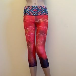 ⭐️ Onzie Yoga & Fitness Capris